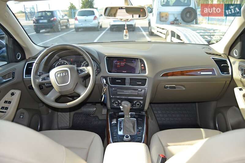 Внедорожник / Кроссовер Audi Q5 2012 в Черкассах