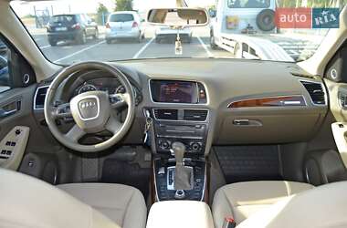 Внедорожник / Кроссовер Audi Q5 2012 в 