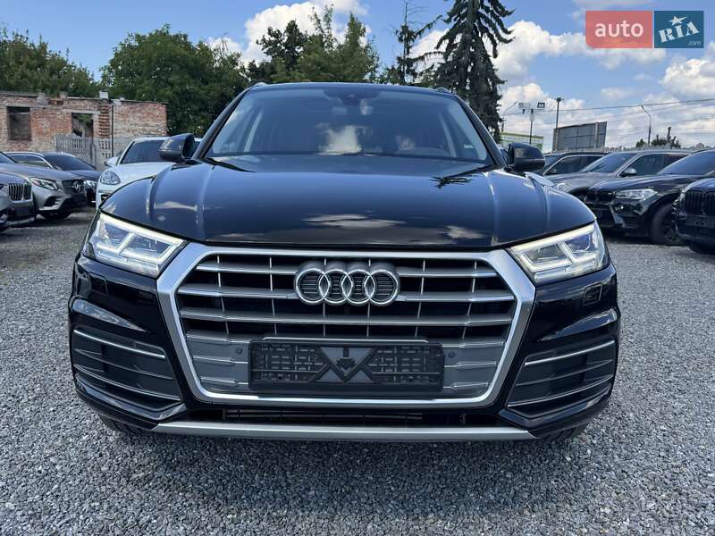 Внедорожник / Кроссовер Audi Q5 2019 в Тернополе