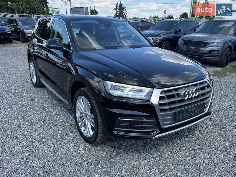 Внедорожник / Кроссовер Audi Q5 2019 в Тернополе