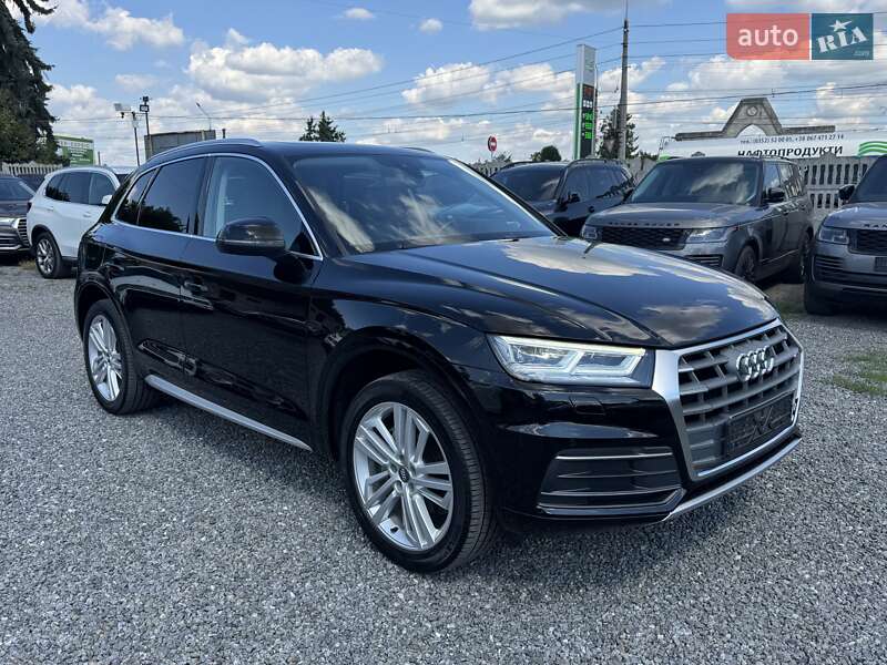 Внедорожник / Кроссовер Audi Q5 2019 в Тернополе