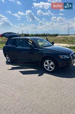 Внедорожник / Кроссовер Audi Q5 2012 в 