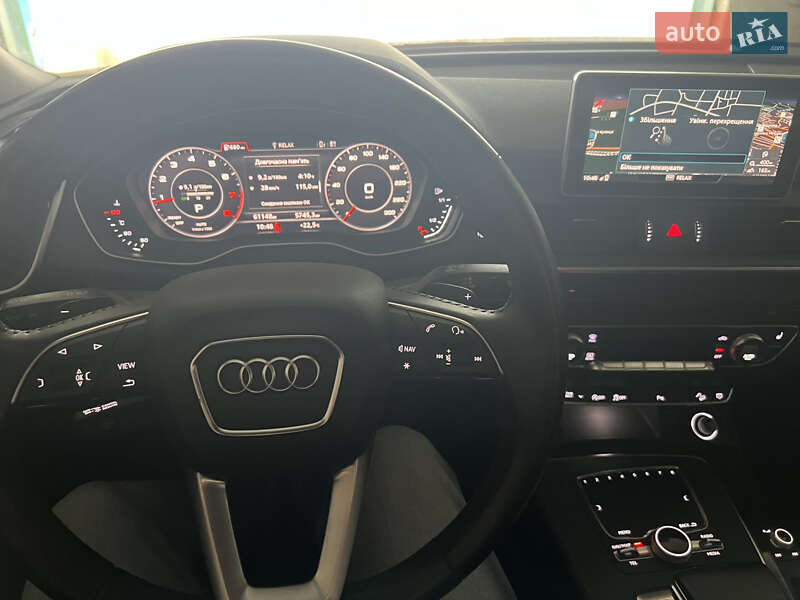 Внедорожник / Кроссовер Audi Q5 2019 в Киеве