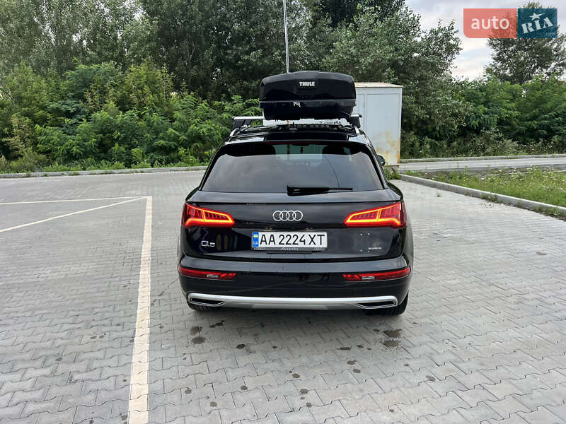 Внедорожник / Кроссовер Audi Q5 2019 в Киеве
