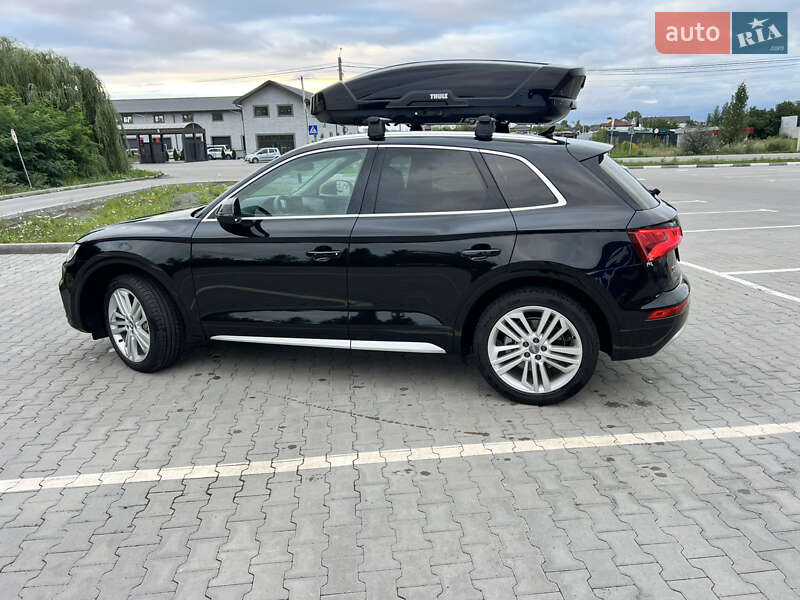Внедорожник / Кроссовер Audi Q5 2019 в Киеве
