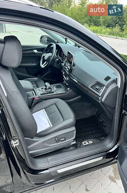 Внедорожник / Кроссовер Audi Q5 2019 в 