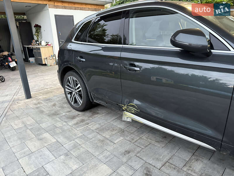 Внедорожник / Кроссовер Audi Q5 2018 в Киеве