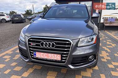 Внедорожник / Кроссовер Audi Q5 2016 в 