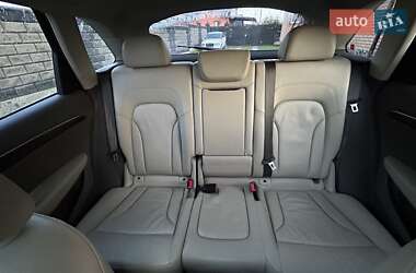 Внедорожник / Кроссовер Audi Q5 2011 в 
