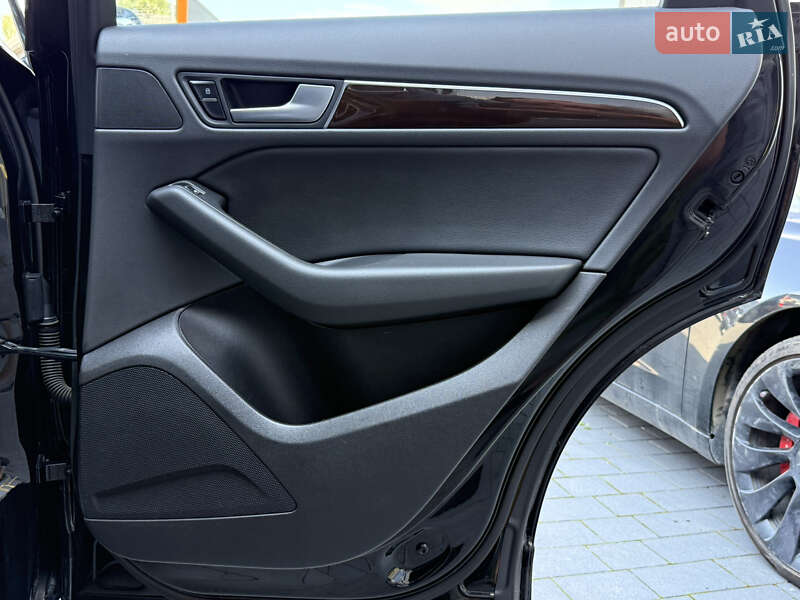 Внедорожник / Кроссовер Audi Q5 2013 в Черновцах