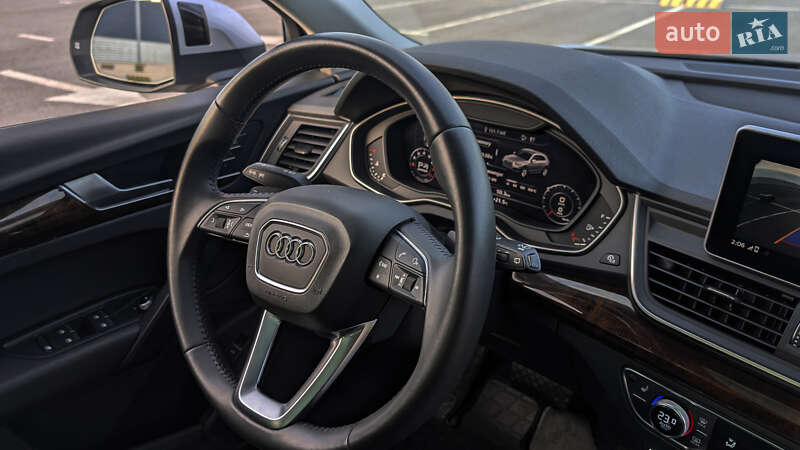 Внедорожник / Кроссовер Audi Q5 2017 в Львове фото 68 Внедорожник / Кроссовер Audi Q5 2017 в Львове