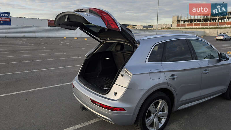 Внедорожник / Кроссовер Audi Q5 2017 в Львове фото 39 Внедорожник / Кроссовер Audi Q5 2017 в Львове