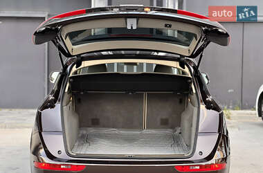 Внедорожник / Кроссовер Audi Q5 2011 в 