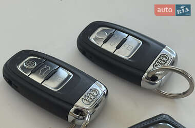 Внедорожник / Кроссовер Audi Q5 2011 в 