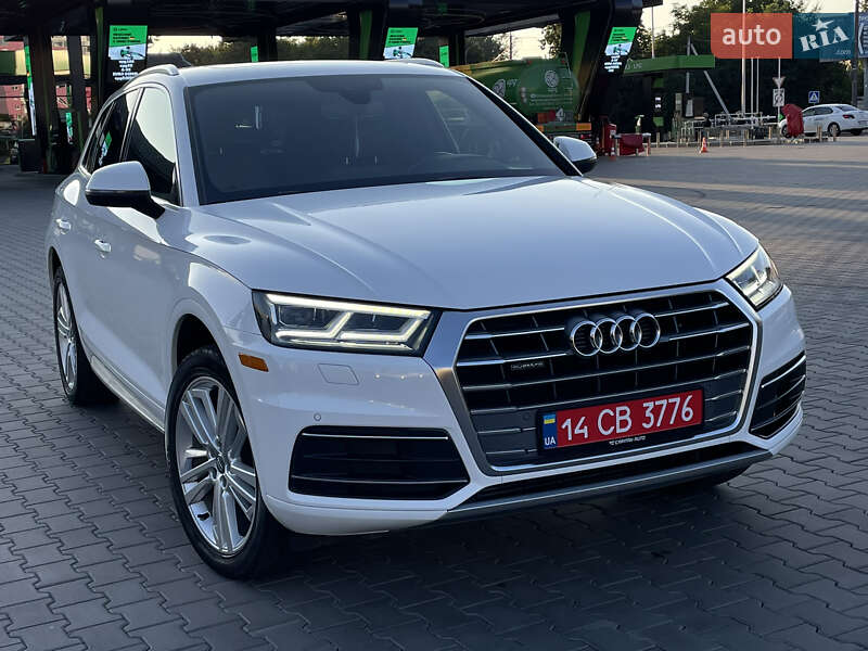 Внедорожник / Кроссовер Audi Q5 2018 в Луцке