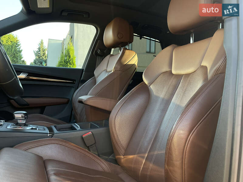 Внедорожник / Кроссовер Audi Q5 2018 в Луцке