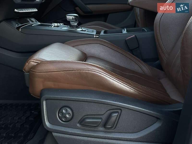 Внедорожник / Кроссовер Audi Q5 2018 в Луцке