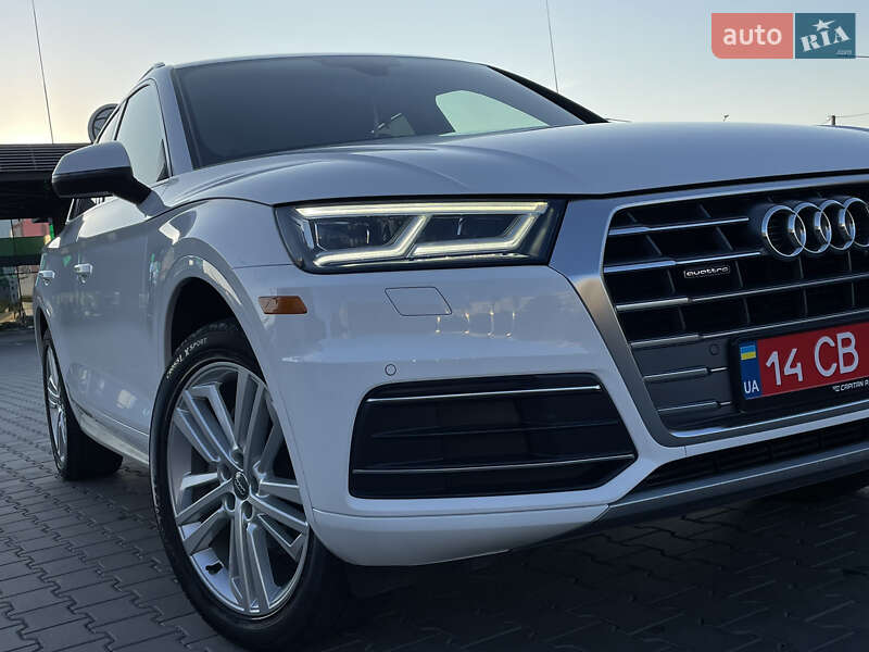 Внедорожник / Кроссовер Audi Q5 2018 в Луцке