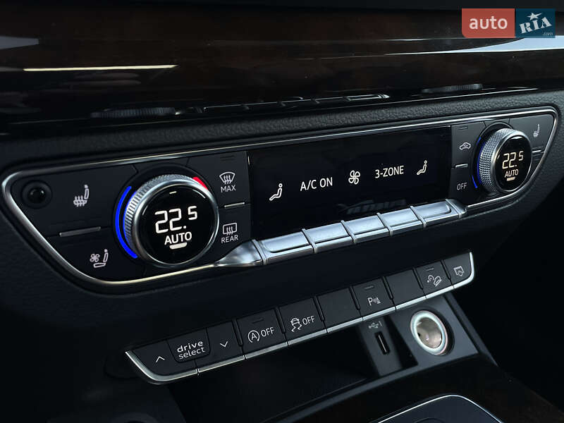 Внедорожник / Кроссовер Audi Q5 2018 в Луцке