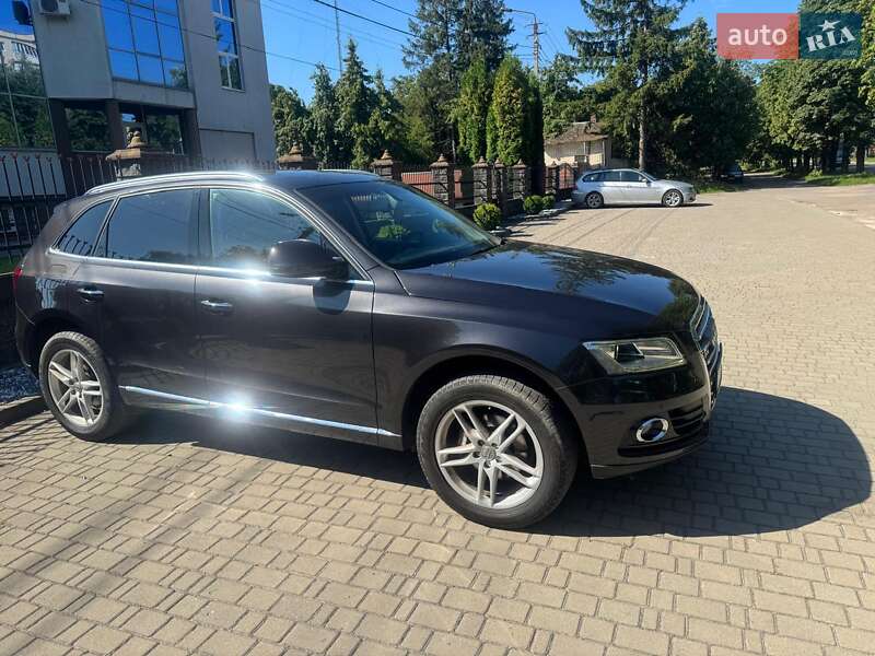 Внедорожник / Кроссовер Audi Q5 2016 в Ровно