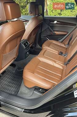 Внедорожник / Кроссовер Audi Q5 2019 в 