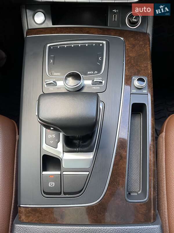 Внедорожник / Кроссовер Audi Q5 2019 в Ровно фото 15 Внедорожник / Кроссовер Audi Q5 2019 в Ровно