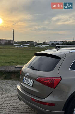 Внедорожник / Кроссовер Audi Q5 2009 в 