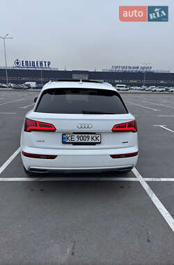 Внедорожник / Кроссовер Audi Q5 2020 в Днепре