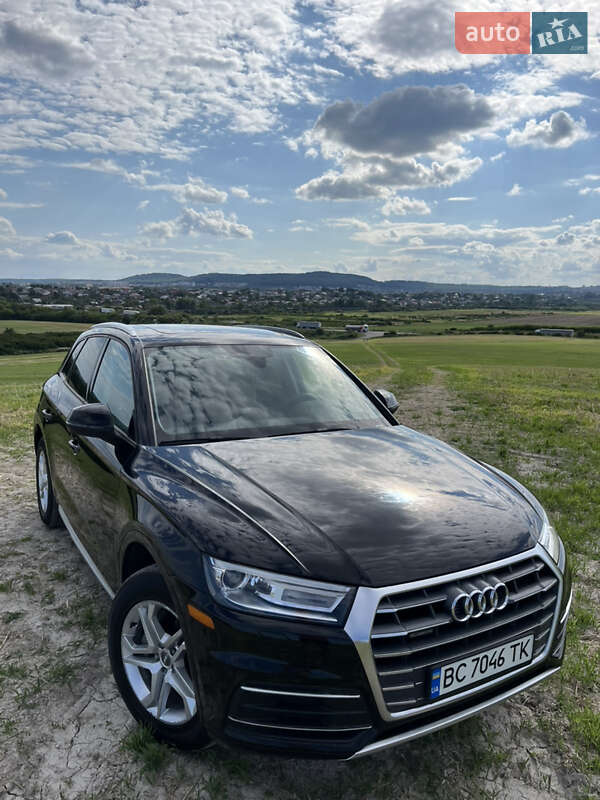 Внедорожник / Кроссовер Audi Q5 2018 в Львове