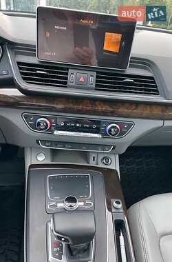 Внедорожник / Кроссовер Audi Q5 2019 в 