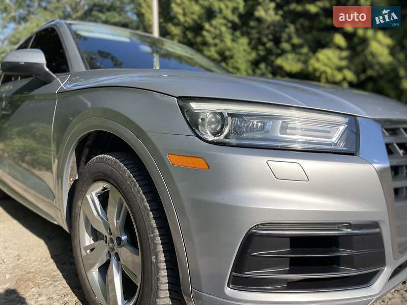 Позашляховик / Кросовер Audi Q5 2018 в Луцьку фото 5 Позашляховик / Кросовер Audi Q5 2018 в Луцьку