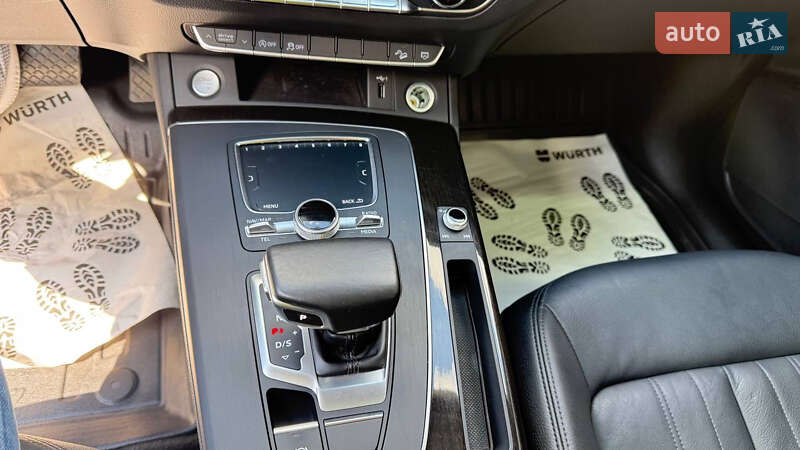 Внедорожник / Кроссовер Audi Q5 2018 в Львове