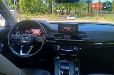 Внедорожник / Кроссовер Audi Q5 2019 в 