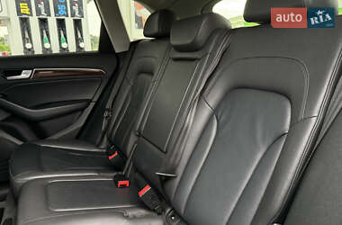Внедорожник / Кроссовер Audi Q5 2017 в 