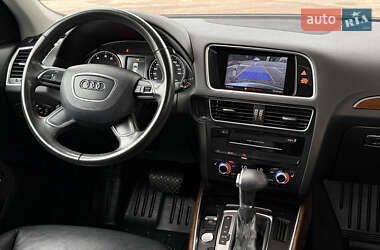 Внедорожник / Кроссовер Audi Q5 2017 в 
