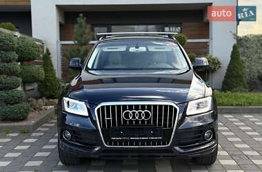 Внедорожник / Кроссовер Audi Q5 2016 в 