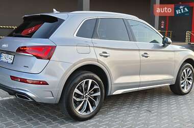 Внедорожник / Кроссовер Audi Q5 2023 в 