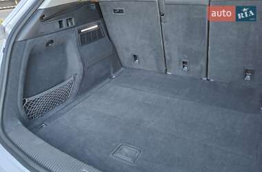 Внедорожник / Кроссовер Audi Q5 2023 в 