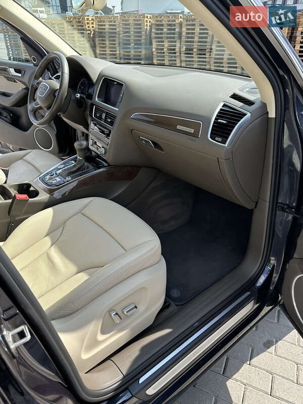 Внедорожник / Кроссовер Audi Q5 2016 в Тернополе