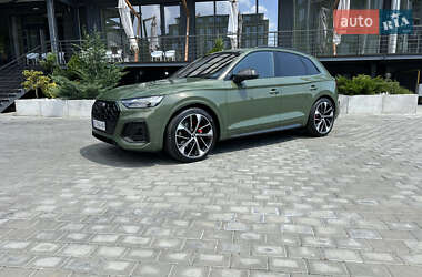 Внедорожник / Кроссовер Audi Q5 2021 в Черновцах