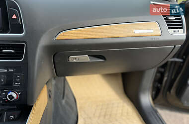Внедорожник / Кроссовер Audi Q5 2012 в 