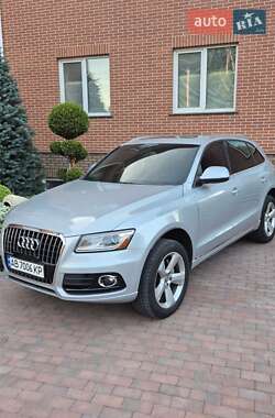 Внедорожник / Кроссовер Audi Q5 2012 в 