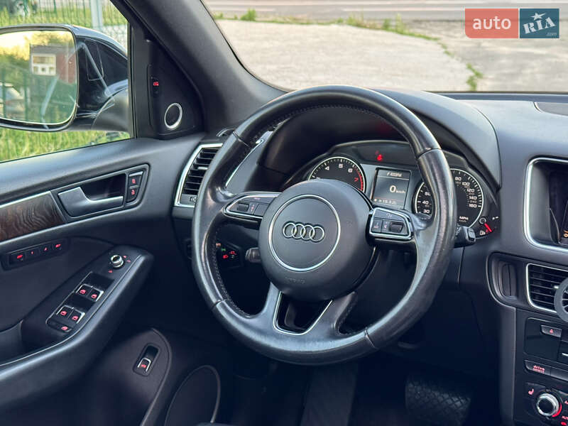Внедорожник / Кроссовер Audi Q5 2014 в Киеве