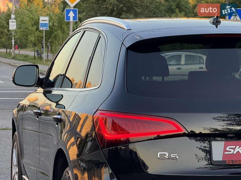 Внедорожник / Кроссовер Audi Q5 2014 в Киеве