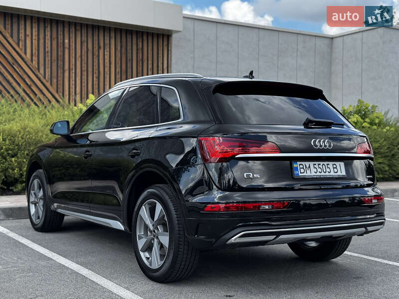 Внедорожник / Кроссовер Audi Q5 2023 в Киеве