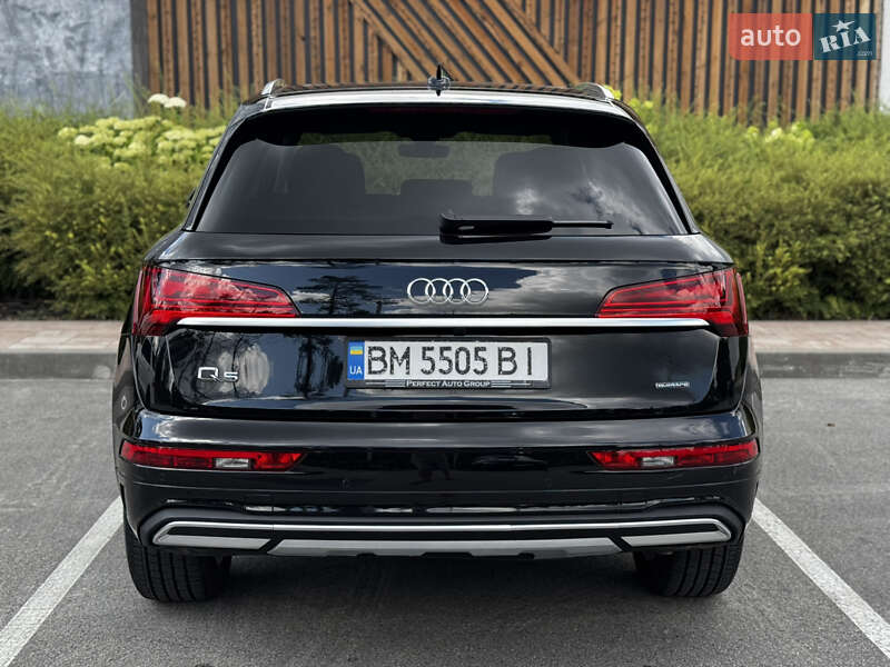 Внедорожник / Кроссовер Audi Q5 2023 в Киеве