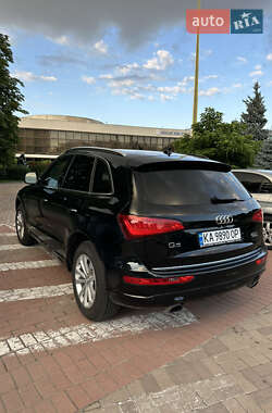 Внедорожник / Кроссовер Audi Q5 2015 в 