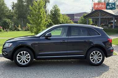 Внедорожник / Кроссовер Audi Q5 2015 в 