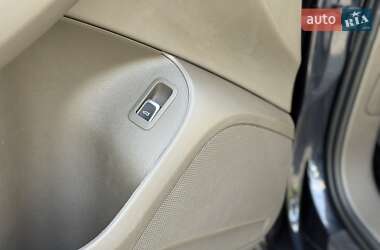 Внедорожник / Кроссовер Audi Q5 2015 в 