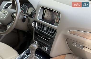 Внедорожник / Кроссовер Audi Q5 2015 в 
